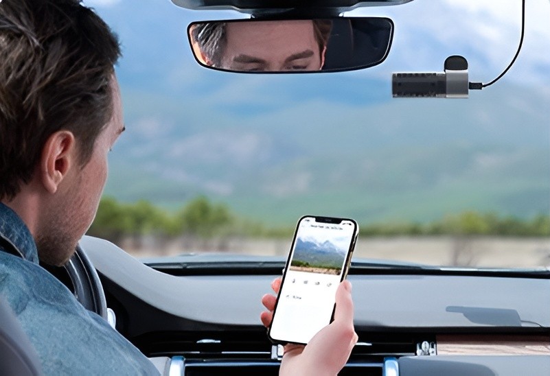 70mai palubní kamera M310 plus 3k aplikace 1 evtech_cz